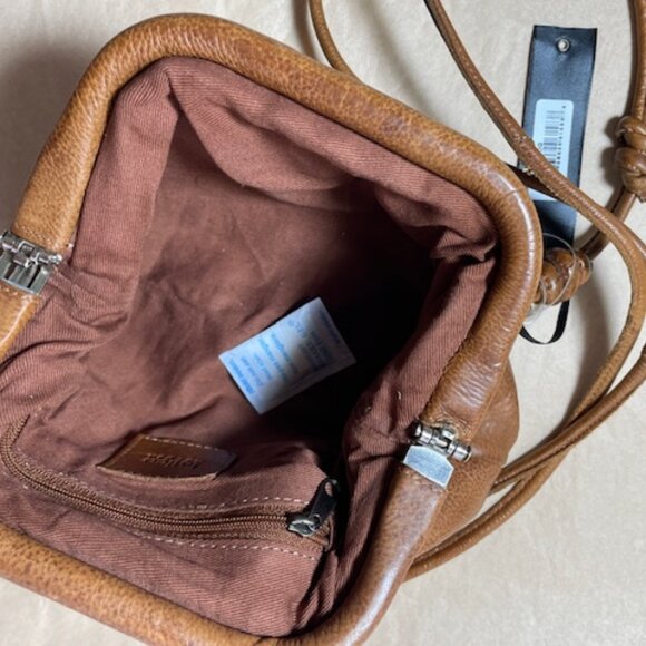 NEW Latico Leather Layla Crossbody bag in Cognac NWT - Picture 3 of 5